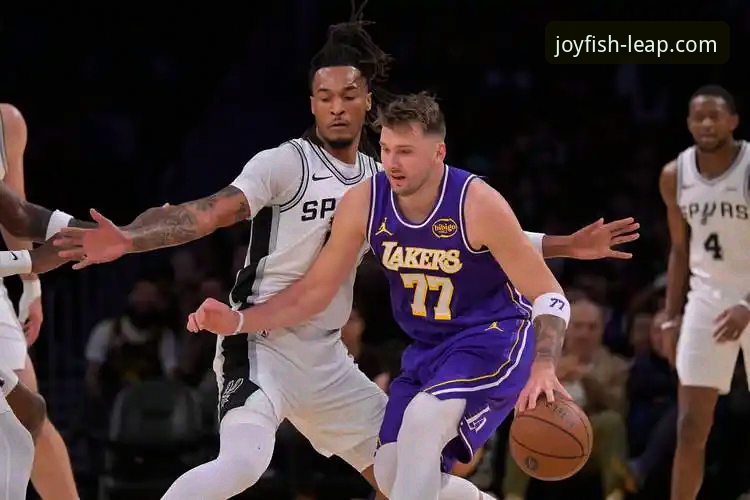 东契奇43分引领湖人客场取胜详解